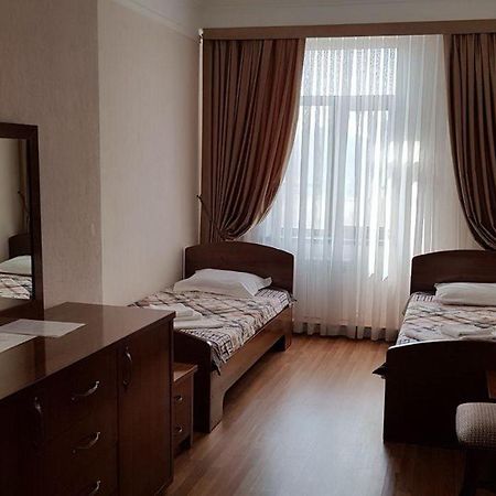 Gym Inn Taškent Exteriér fotografie