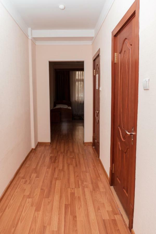 Gym Inn Taškent Exteriér fotografie